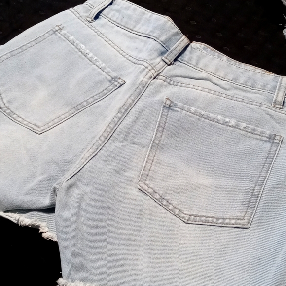 Shorts! - Picture 4 of 5